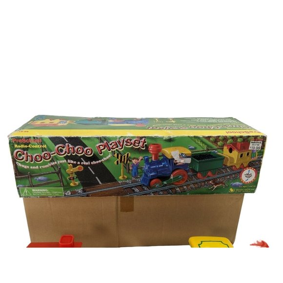 Radio Shack Radio-Controlled Choo Choo Playset COMPLETE W/Original Box-From 2002 - Picture 9 of 9